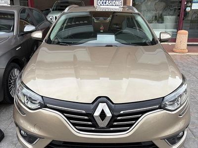 Usata Renault Mégane GrandTour 110 CV (80 kW) 2017 Oro Station wagon