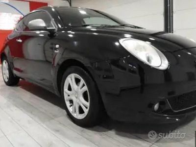 Usata Alfa Romeo MiTo Distinctive 105 CV (77 kW) 2011 Nero Utilitaria