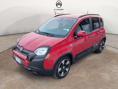 Usata Fiat Panda Cross Cross 69 CV (50 kW) 2025 Rosso Utilitaria