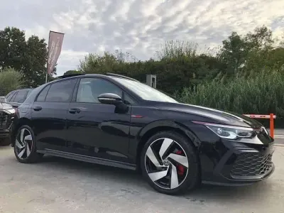 Usata VW Golf VIII GTI 245 CV (180 kW) 2024 Nero metallizzato