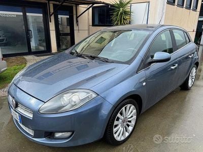 Usata Fiat Bravo Emotion 120 CV (88 kW) 2012 Blu Utilitaria
