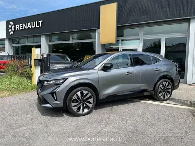 Usata Renault Rafale Techno 200 CV (147 kW) 2025 Grigio SUV