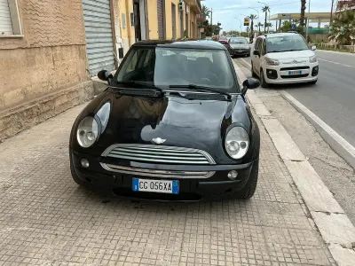 Usata Mini One D 75 CV (55 kW) 2003 Nero Utilitaria