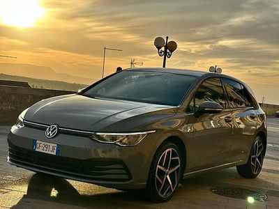 Usata VW Golf VII 150 CV (110 kW) 2021 Grigio Utilitaria