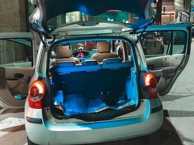 Grigio Usata 2006 Renault Modus Monovolume | 1000 €