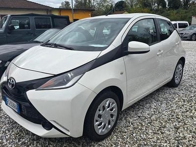 Bianco Usata 2016 Toyota Aygo Cool Utilitaria | 8900 € (Cara)