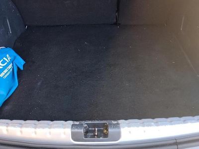 Usata Dacia Duster 110 CV (80 kW) 2010 Grigio SUV