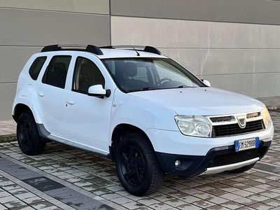 Usata Dacia Duster Lauréate 105 CV (77 kW) 2011 Station wagon