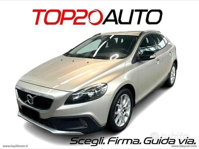Usata Volvo V40 CC Business Edition 120 CV (88 kW) 2017 Beige Station wagon