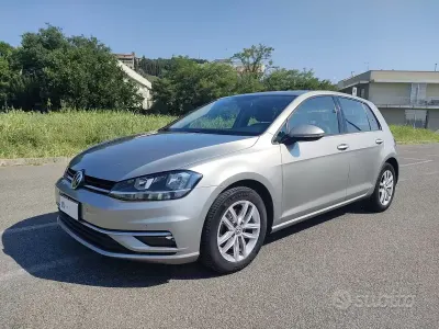 Usata VW Golf VII Business 115 CV (84 kW) 2019 Grigio Berlina