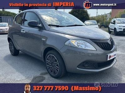 Usata Lancia Ypsilon S 69 CV (50 kW) 2024 Grigio(met.) Utilitaria