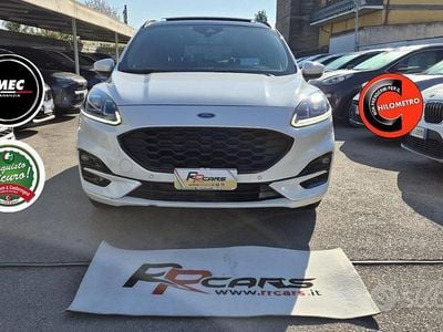 Usata Ford Kuga ST-Line X 120 CV (88 kW) 2022 Bianco SUV