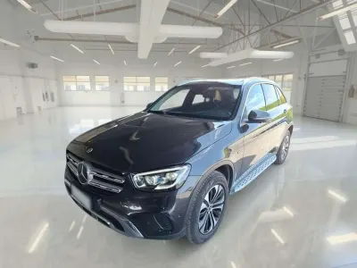 Usata Mercedes GLC300e 194 CV (142 kW) 2021 Grigio SUV