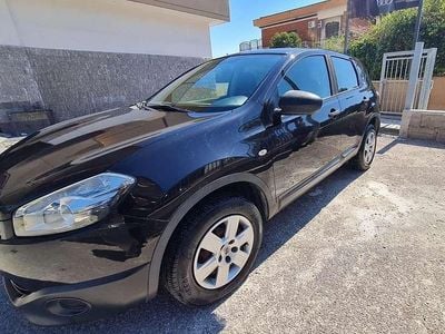 Usado Nissan Qashqai Tekna 150 CV (110 kW) 2013 Negro SUV
