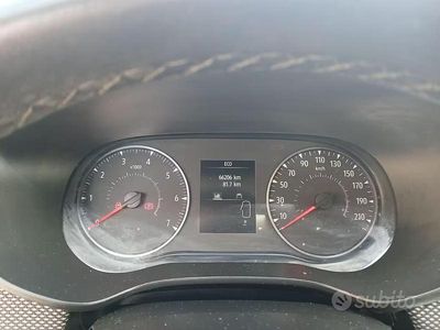 Brugt Dacia Sandero Comfort 101 HK (74 kW) 2022 Rød Sedan