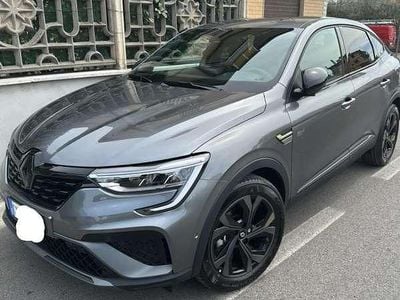 Usata Renault Arkana Engineered 94 CV (69 kW) 2023 Grigio SUV