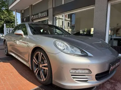 Usata Porsche Panamera 400 CV (294 kW) 2009 Argento Utilitaria