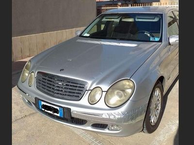 Mercedes E220