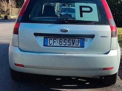 Usata Ford Fiesta Ghia 2003 Utilitaria