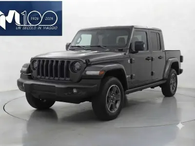 Usata Jeep Gladiator Overland 264 CV (194 kW) 2022 Grigio Pick-up