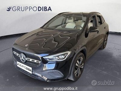 Usata Mercedes GLA200 150 CV (110 kW) 2022 Nero SUV