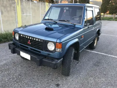Usata Mitsubishi Pajero 84 CV (61 kW) 1991 Bluazzurro SUV