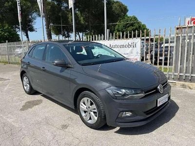Usata VW Polo Highline 90 CV (66 kW) 2018 Grigio Utilitaria