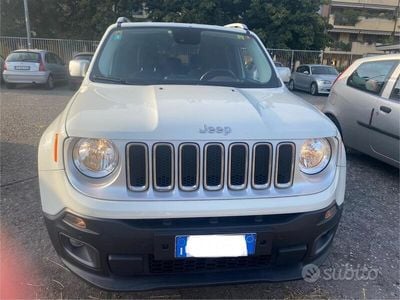 Usata Jeep Renegade Limited 140 CV (102 kW) 2016 Bianco SUV