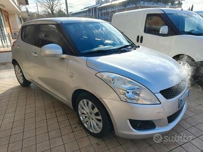 Begagnad Suzuki Swift GL 75 HK (55 kW) 2013 Grå Halvkombi