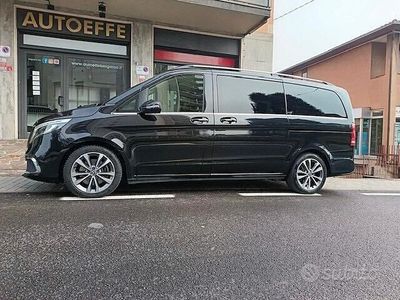 Usata Mercedes V250 Premium 190 CV (139 kW) 2021 Nero Monovolume
