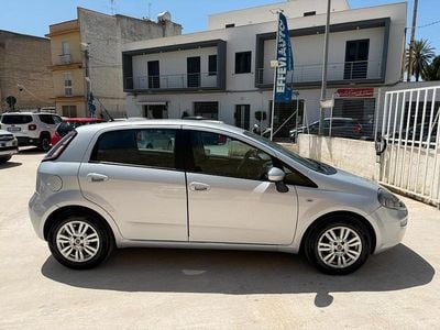 Brugt Fiat Punto Easy 75 HK (55 kW) 2012 Sølv Hatchback