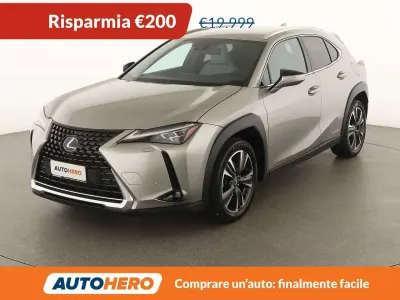 Usata Lexus UX 250h Luxury Line 152 CV (111 kW) 2019 Grigio SUV