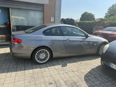 Usata BMW 320 177 CV (130 kW) 2008 Coupé