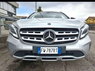 Mercedes GLA200