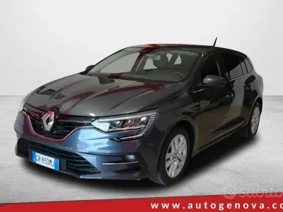 Usata Renault Mégane GrandTour Equilibre 116 CV (85 kW) 2023 Grigio Station wagon