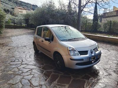 Usata Renault Modus 68 CV (50 kW) 2010 Monovolume