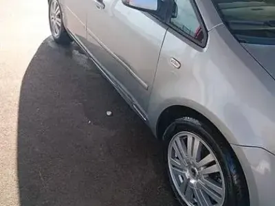 Usata Ford C-MAX 105 CV (77 kW) 2005 Grigio Monovolume