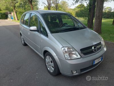 usata Opel Meriva 1.6 benzina gpl