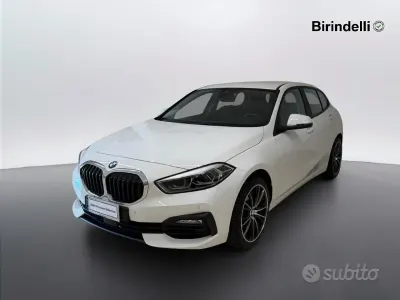 Usado BMW 116 Advantage 116 CV (85 kW) 2021 Blanco Utilitario