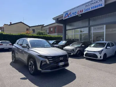 Usata Hyundai Tucson 179 CV (131 kW) 2026 Argento SUV