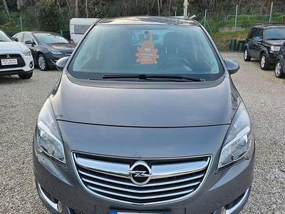 Usata Opel Meriva Cosmo 95 CV (69 kW) 2016 Grigio Monovolume