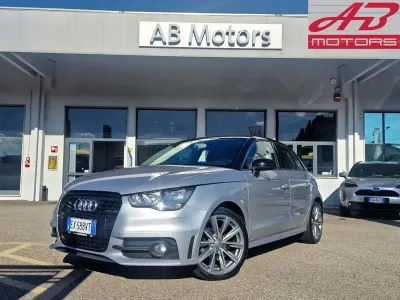 Usata Audi A1 Sportback S-Line 86 CV (63 kW) 2014 Grigio Utilitaria
