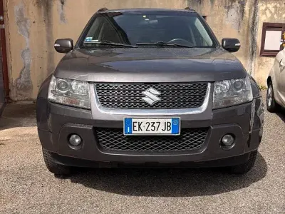 Usata Suzuki Vitara 129 CV (94 kW) 2011 Grigio Station wagon