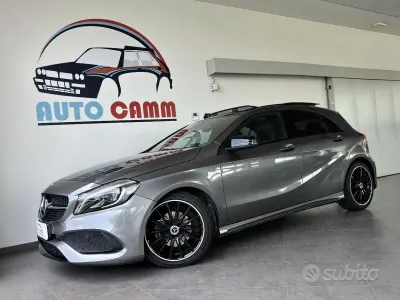Usata Mercedes A180 Premium 109 CV (80 kW) 2017 Grigio Berlina