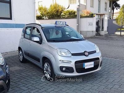 Usata Fiat Panda Lounge 69 CV (50 kW) 2012 Argento Utilitaria