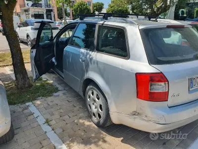 Usata Audi A4 130 CV (95 kW) 2007 Grigio Station wagon