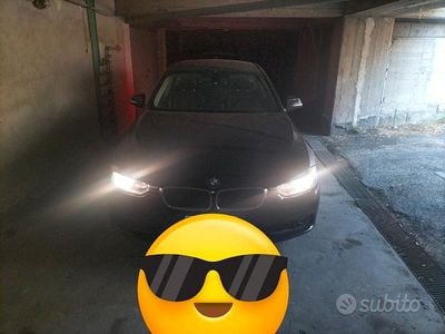 Begagnad BMW 318 116 HK (85 kW) 2016 Svart Kombi