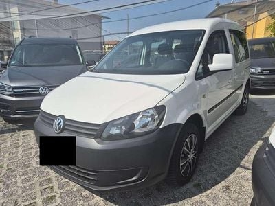 Begagnad VW Caddy Comfortline 109 HK (80 kW) 2014 Vit Minibuss