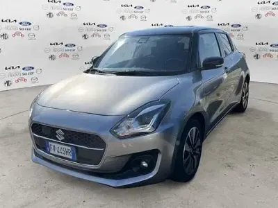 Usata Suzuki Swift 90 CV (66 kW) 2019 Argento Utilitaria