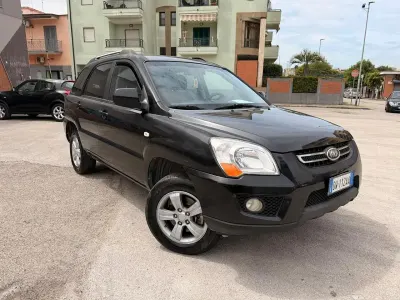 Second-hand Kia Sportage Active 141 CP (103 kW) 2009 Negru SUV